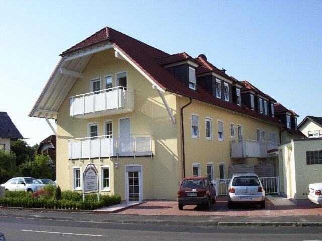 Hotel Waldeck Garni Kist Exterior photo